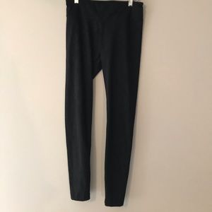 Black legging with floral print